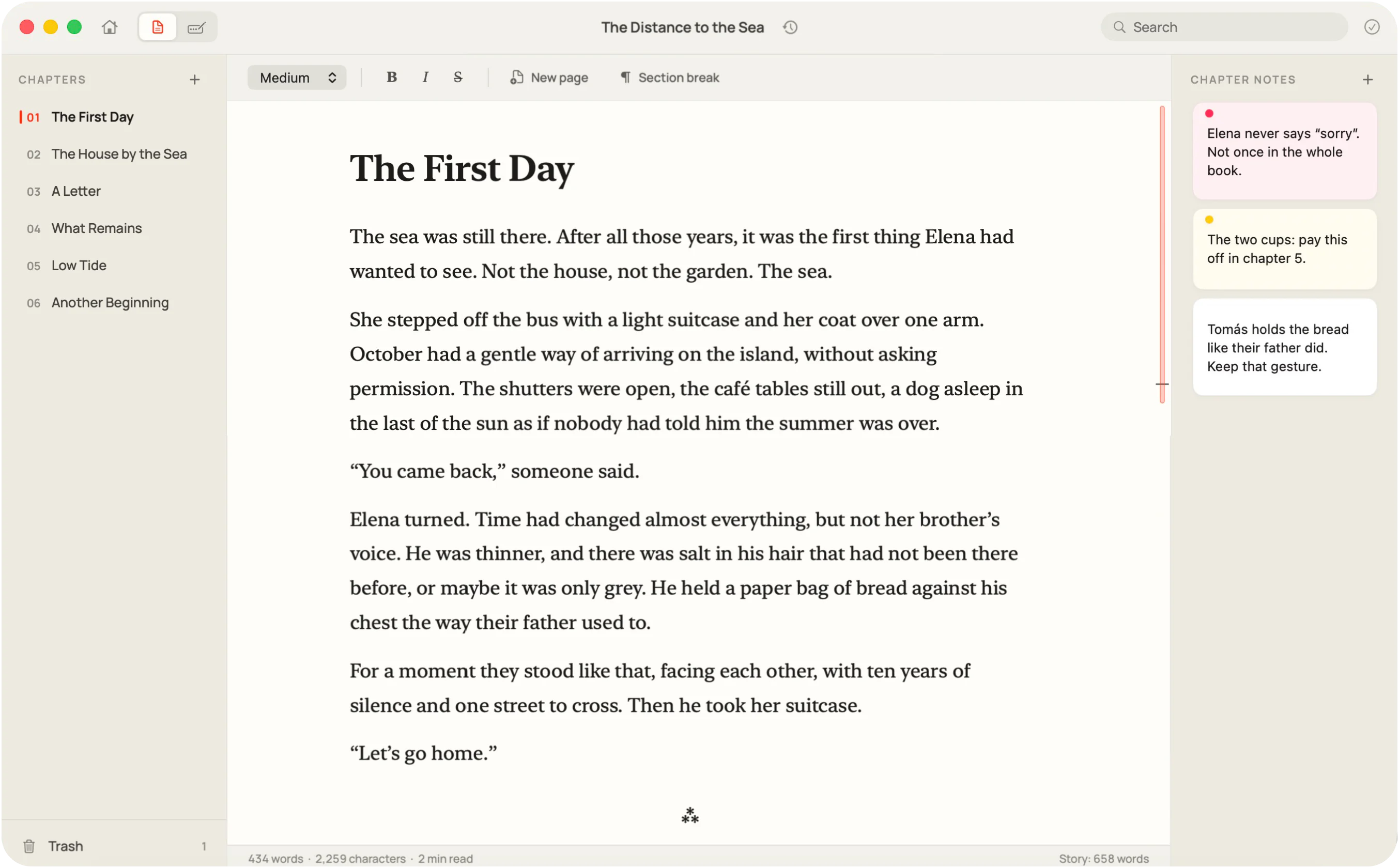 Writ10 on a Mac: chapters on the left, the writing page in the middle, chapter notes on the right
